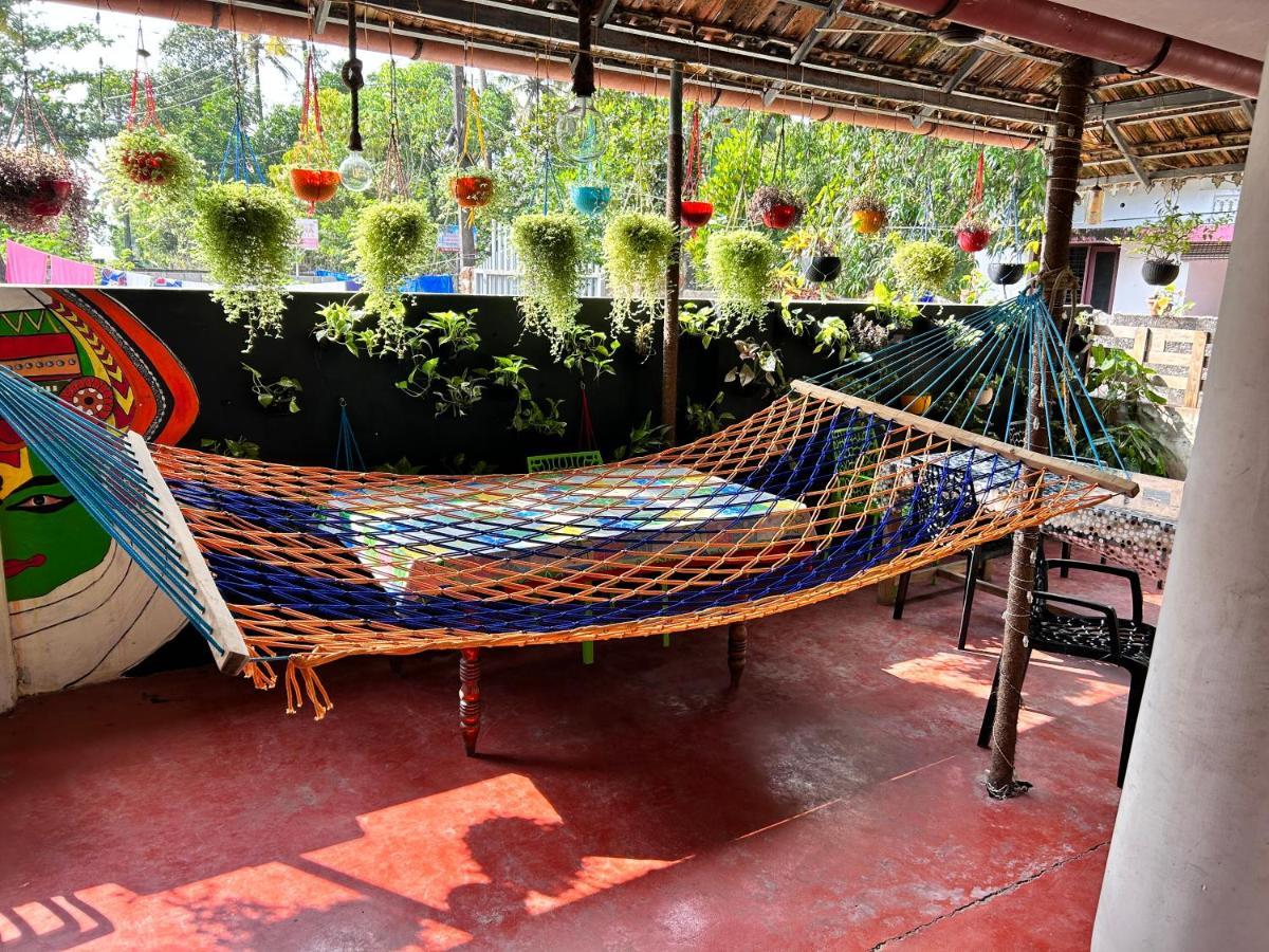 Marari Beach Cleetus Homestay Марарикулам Экстерьер фото
